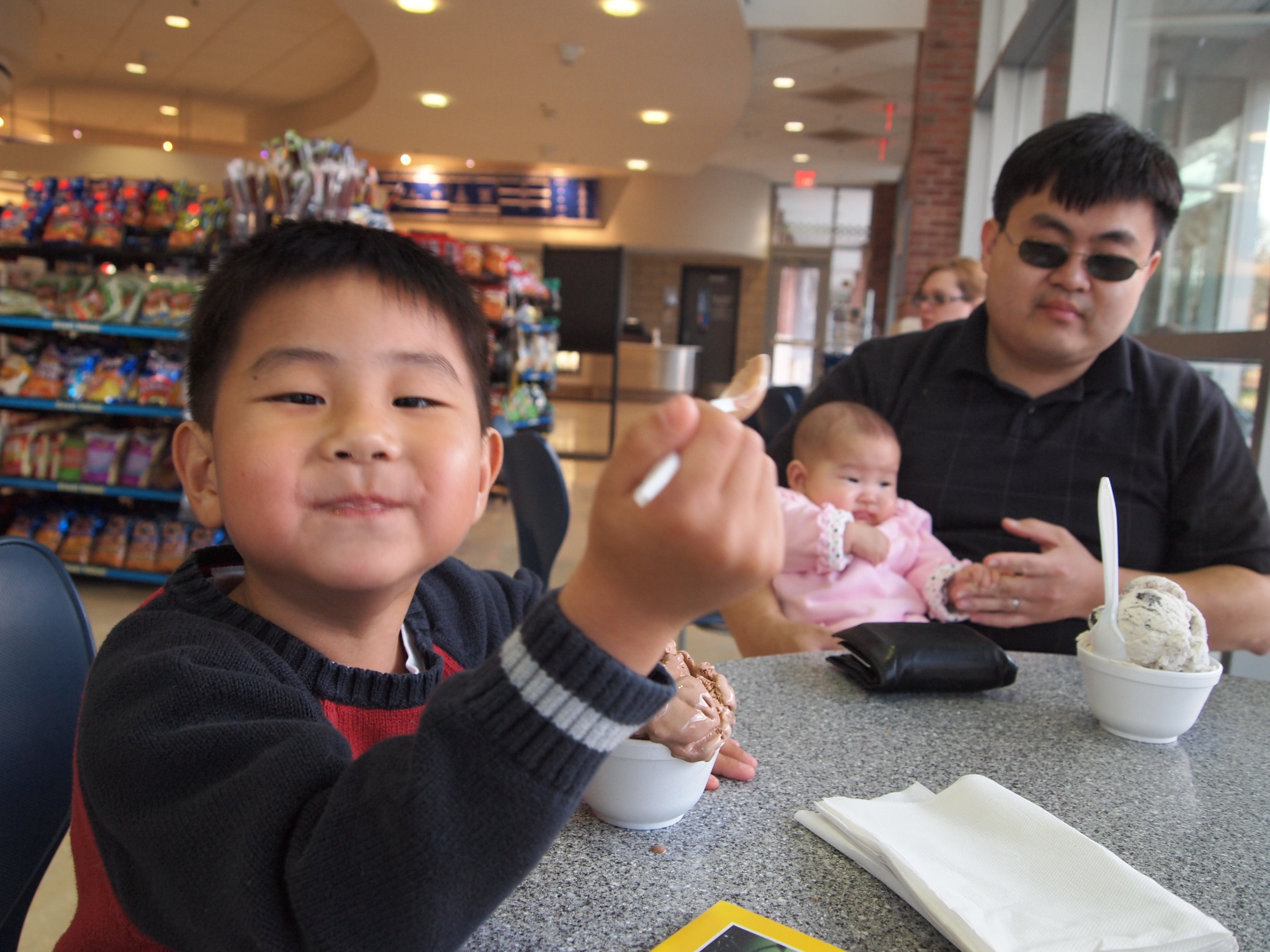 OLYMPUS DIGITAL CAMERA